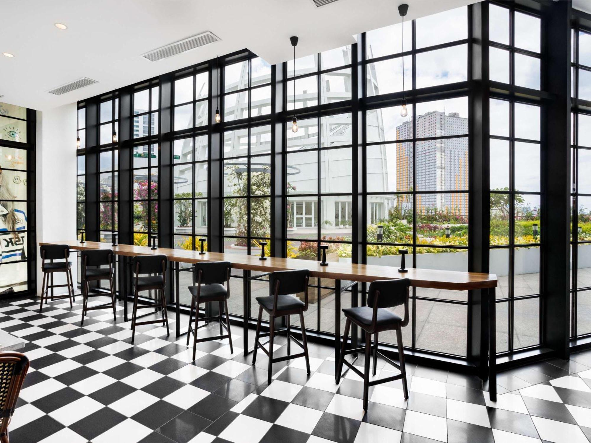 Ibis Styles Manila Araneta City Quezon City Buitenkant foto
